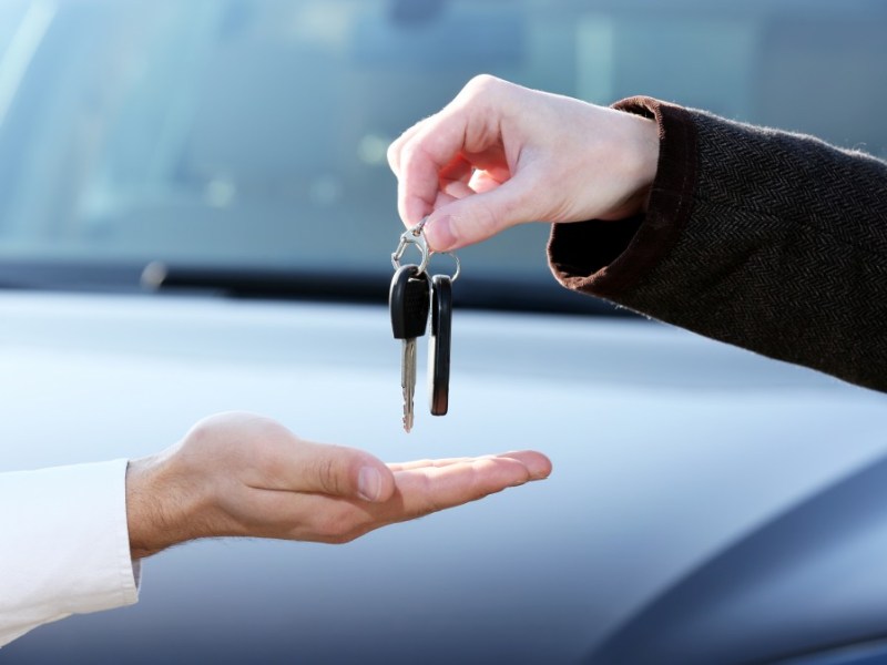 Tips on how to rent a car&nbsp;safely!
